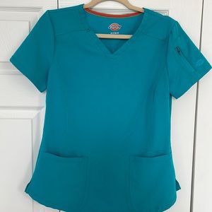 NWOT teal blue scrub top